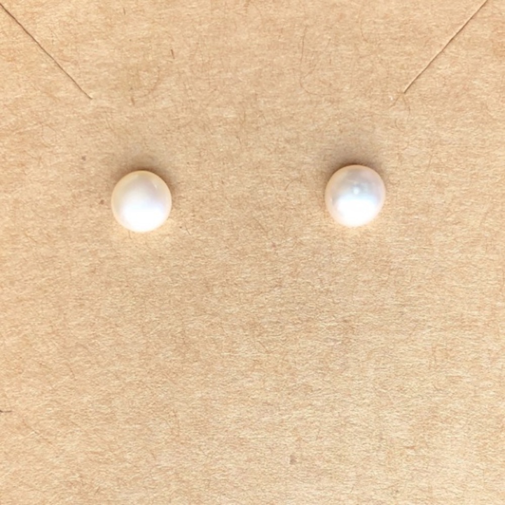 Authentic Petite Freshwater Pearl Stud Earrings